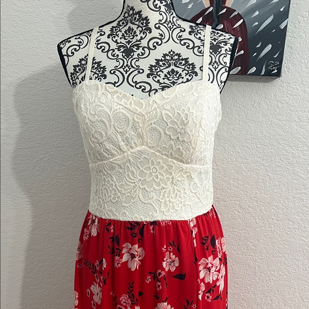 Candie's White and Red Sleeveless Sundress
